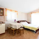 Golubic * Sveti Petar (Zadar)