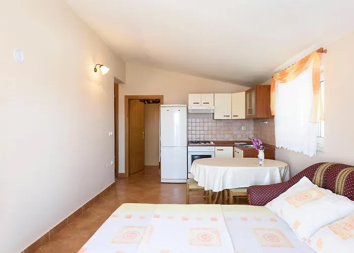 Golubic Sveti Petar (Zadar)