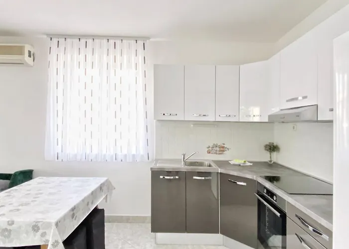 Golubic * Sveti Petar (Zadar)